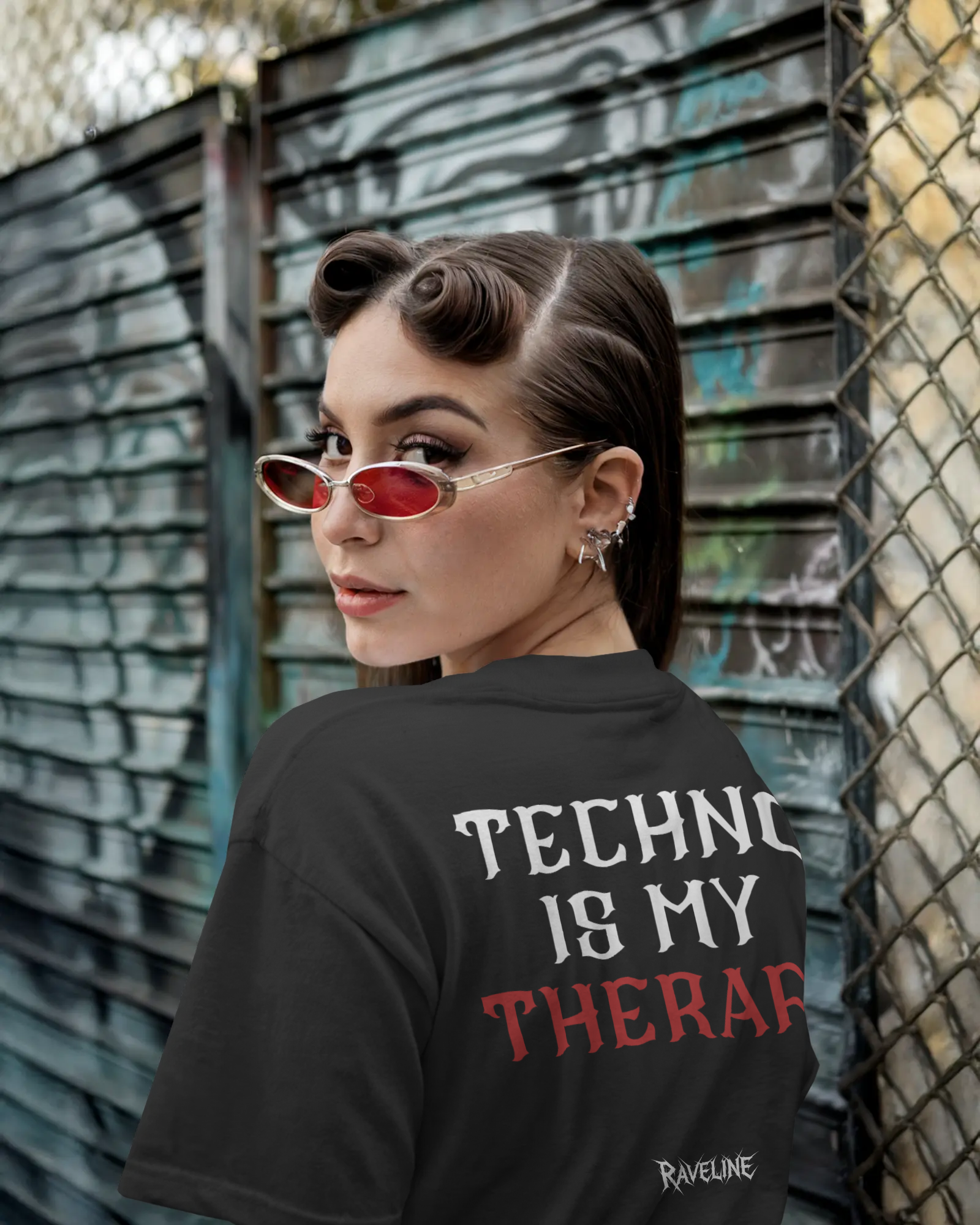 RAVLINEWEAR - TECHNO IS MY THERAPY